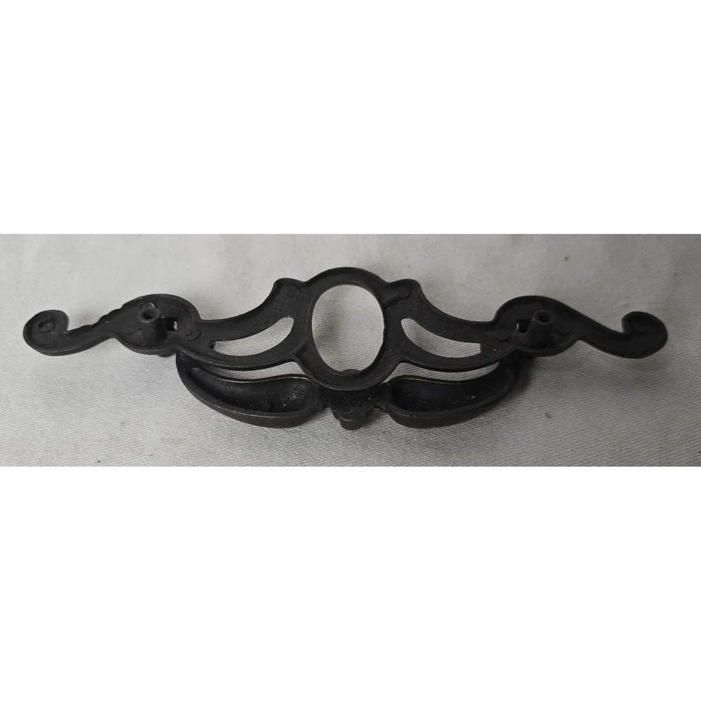 Salvaged Drawer Pull 7 1/4 In Long 4‎ 1/4 In Center K13781